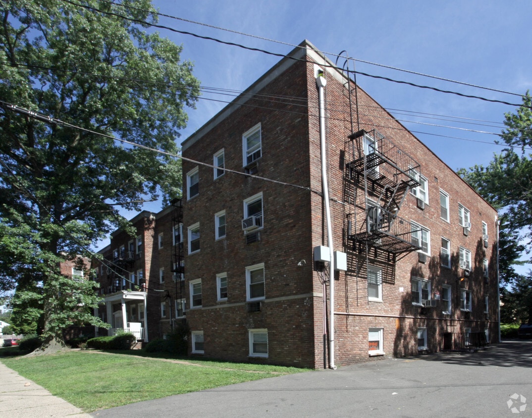 Settles Place Apartments in Plainfield, NJ