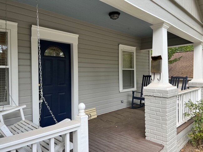 Foto del edificio - 3520 Lee Ave