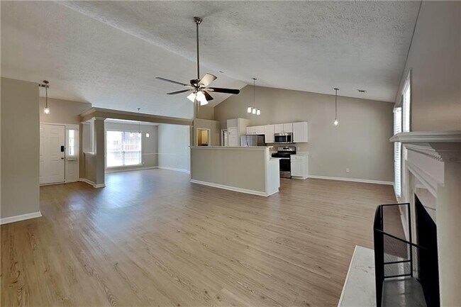 Building Photo - 2494 Insdale Trce NW