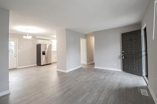 Foto del edificio - 408 Beasley Dr