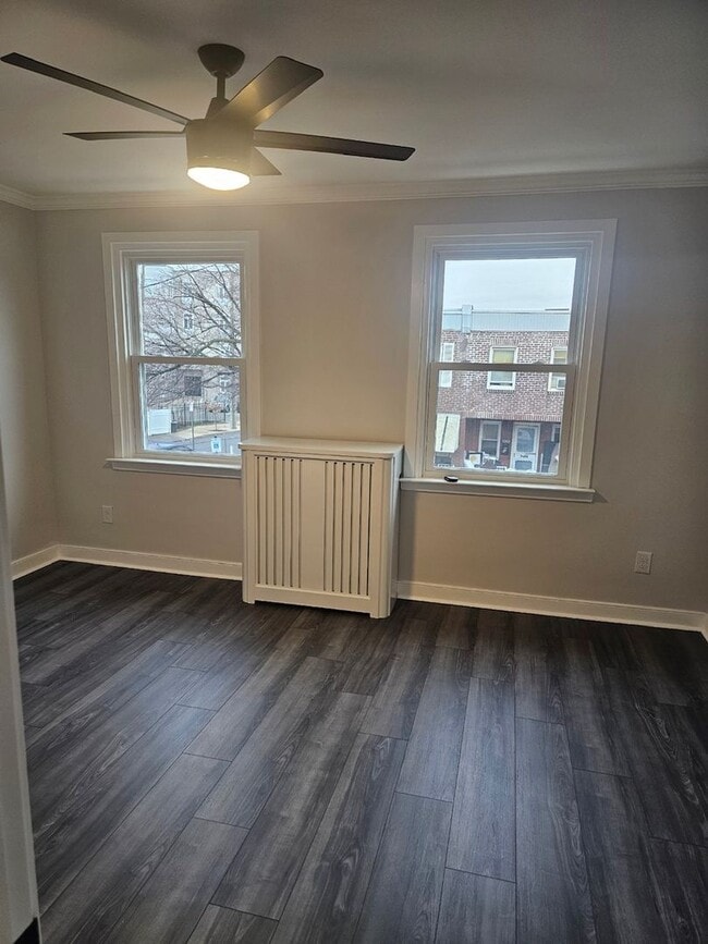 Foto del edificio - 5207 Hawthorne St