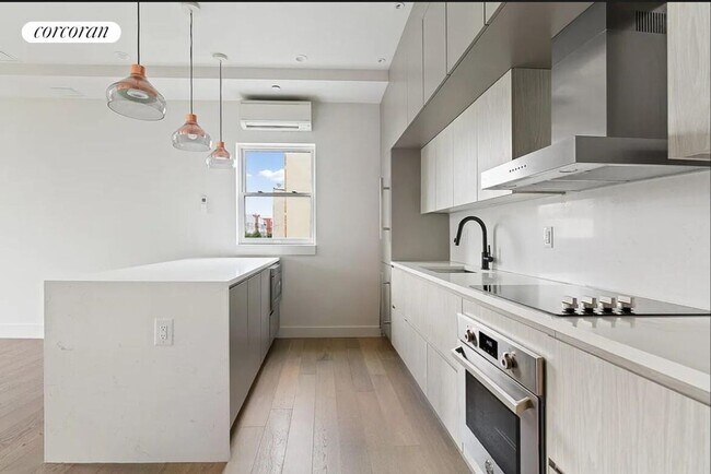 Foto del edificio - 394 Harman St