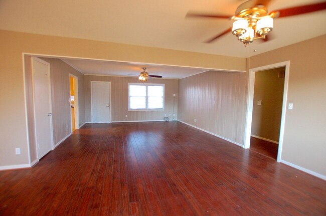 Foto del edificio - Great 3/2/2 close to Texas Tech for Pre-le...