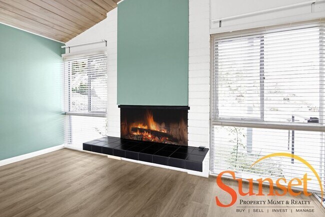 Foto del edificio - 4873 Sparks Ave