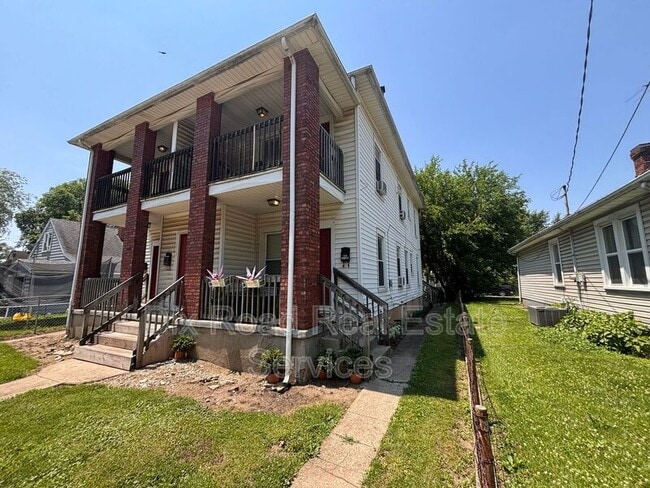 Building Photo - 624.5 Wicoff St