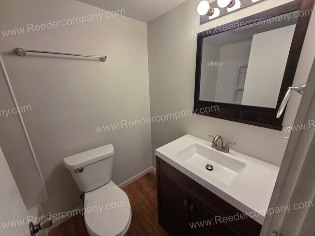 Foto del edificio - Spacious 1 bedroom condo in Highland