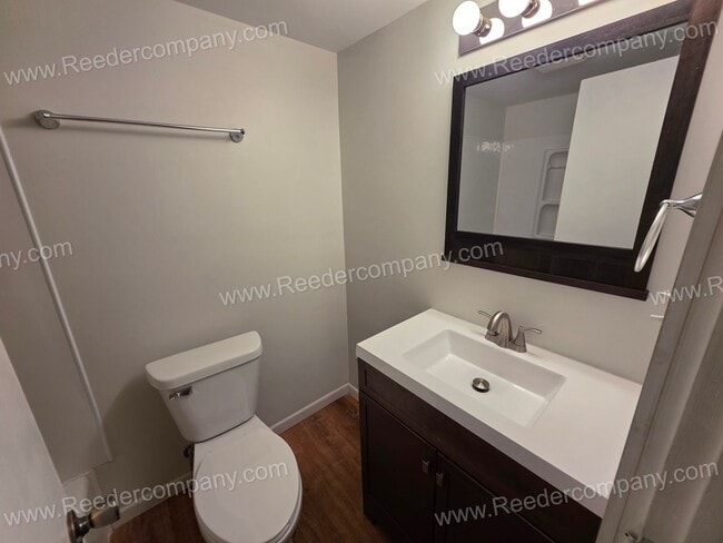 Building Photo - Spacious 1 bedroom condo in Highland