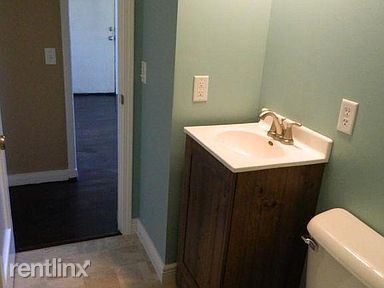 Foto del edificio - 2 br, 1 bath House - 501 Cedar St