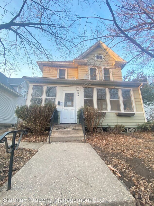 Primary Photo - 4 br, 1.5 bath House - 1039 Lawson Ave.