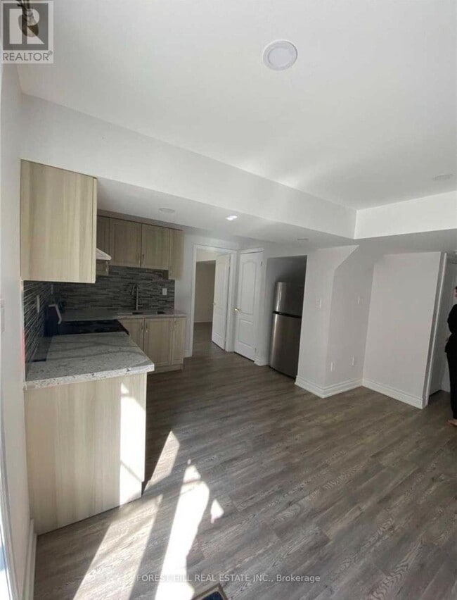 Building Photo - 14 Aquilina Ct