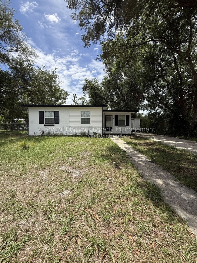 Building Photo - 885 Rockhill St