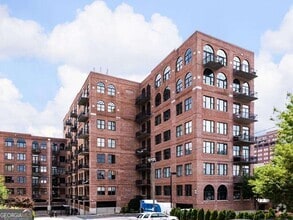 Building Photo - 3235 Roswell Rd NE