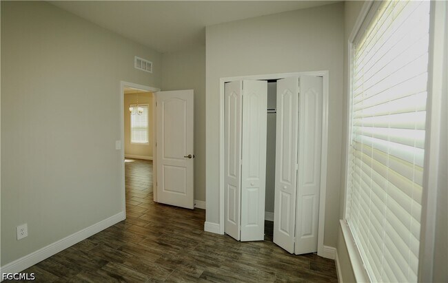 Foto del edificio - 8792 Cascade Price Cir