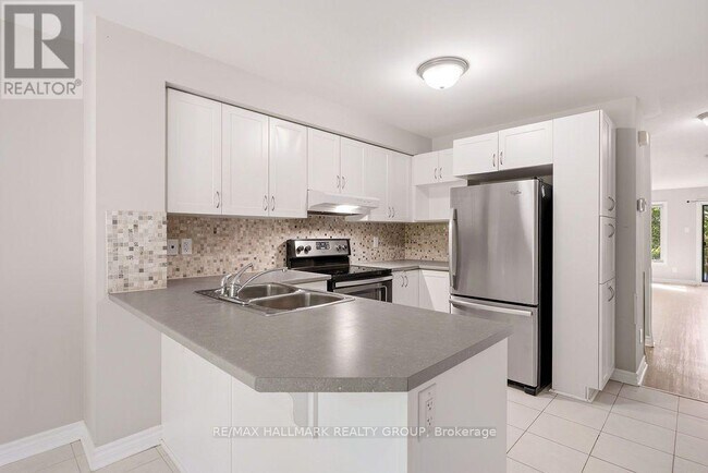 Photo du bâtiment - 1124 Klondike Rd