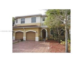 Building Photo - 5028 SW 141st Ave