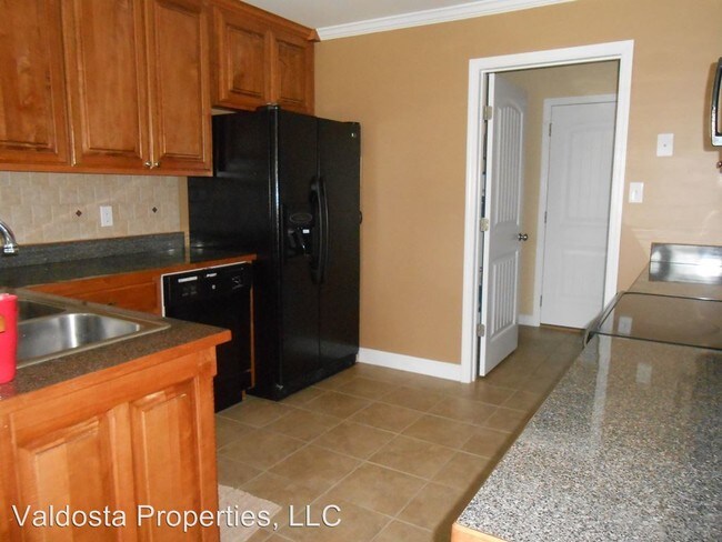 Building Photo - 4 br, 2 bath House - 4675 Stonewall Circle
