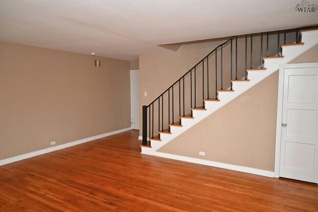 Foto del edificio - 1801 Rose St