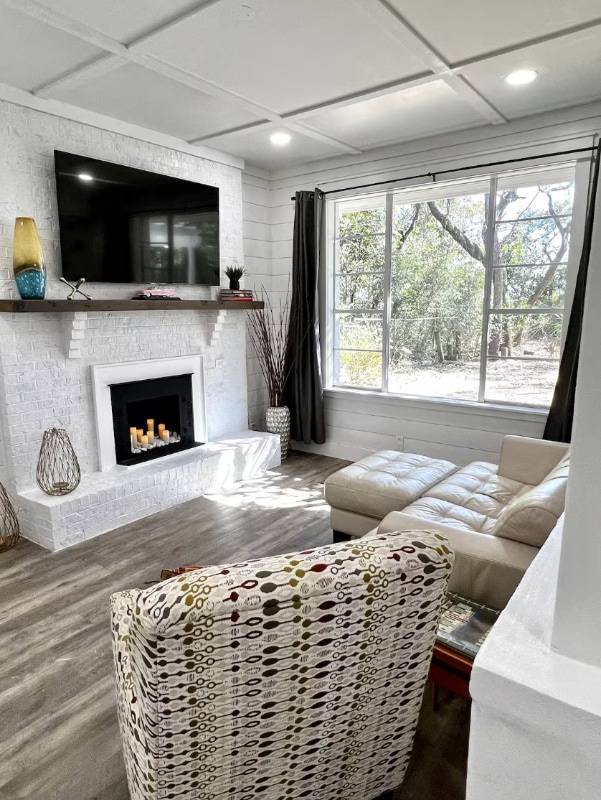 Building Photo - 14212 FL-20