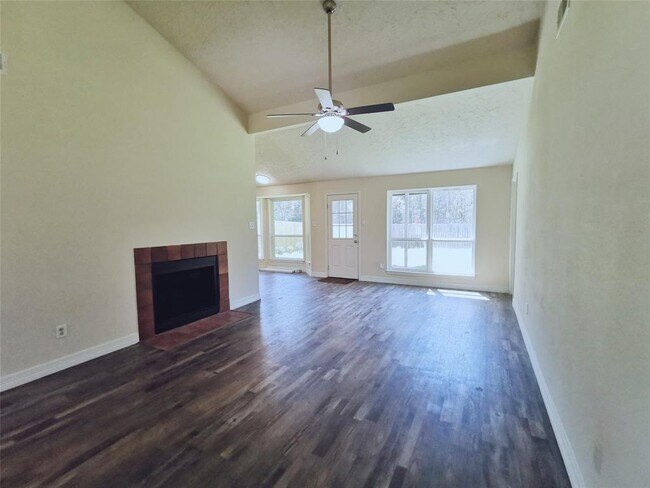 Building Photo - 2511 Blue Mist Dr