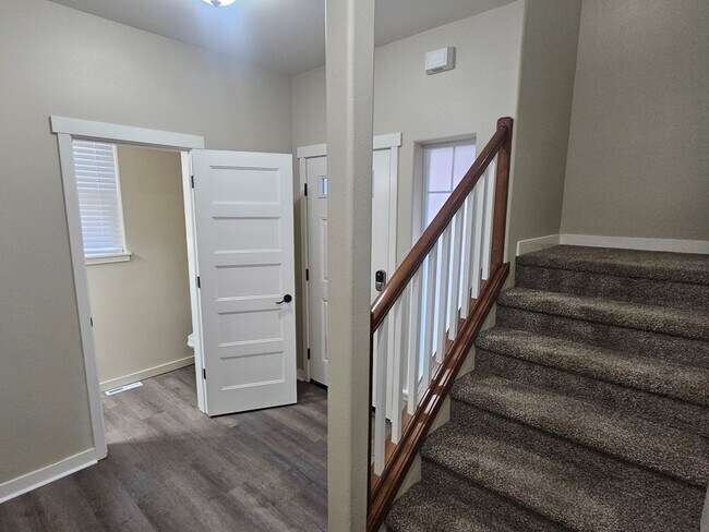 Foto del edificio - 5020 Madison Heights Ct SE