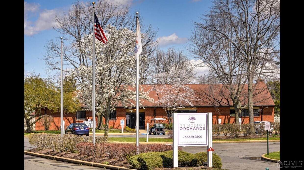 356 Ridge Rd Unit C03, South Brunswick Township, NJ 08810 Room for