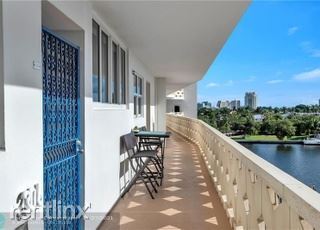 Primary Photo - 1 br, 2 bath House - 333 Sunset Dr Apt 306