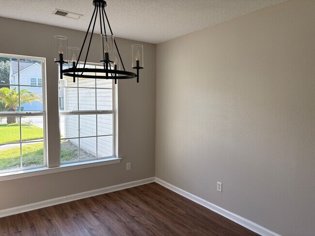 Foto del edificio - 116 Wax Myrtle Ct