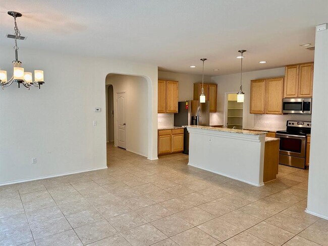 Foto del edificio - 413 Hunters Hill Dr