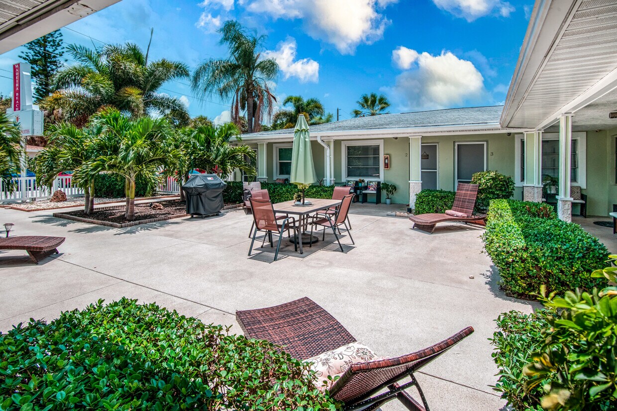 Foto principal - Park Shore Suites