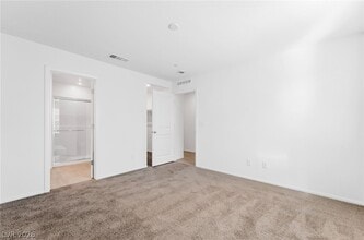 Building Photo - 346 Cymbal Pl