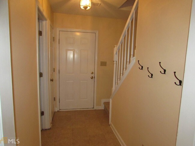 Foto del edificio - 1716 Twin Brooks Dr SE