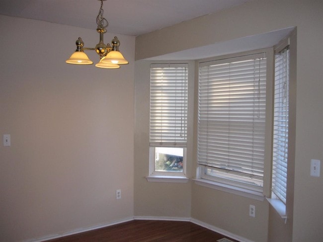 Building Photo - 1602 Scio Ridge Rd