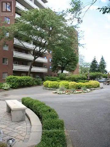 Photo principale - 608 Lake St