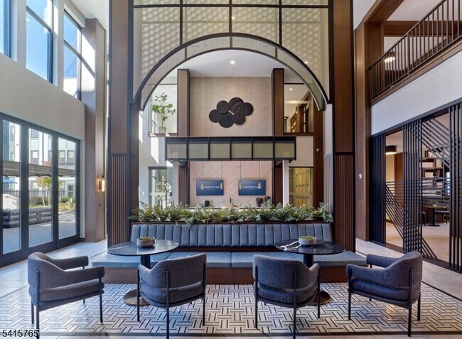 Foto del edificio - 51 Okner Pkwy