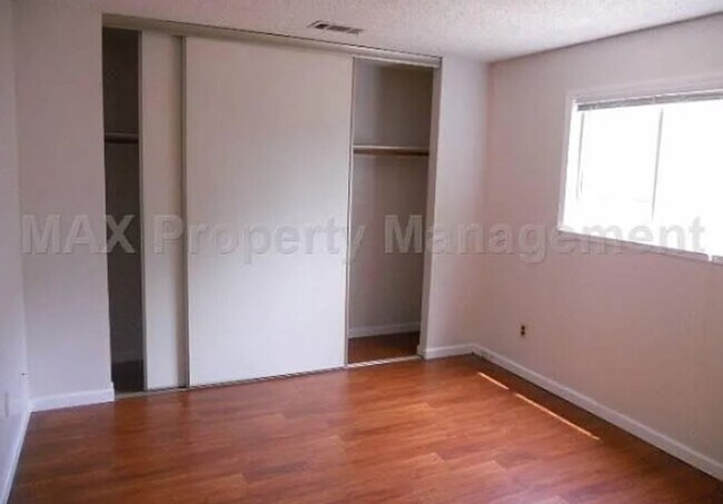 Foto del edificio - Beautiful 3 Bedroom Single-Family Home!