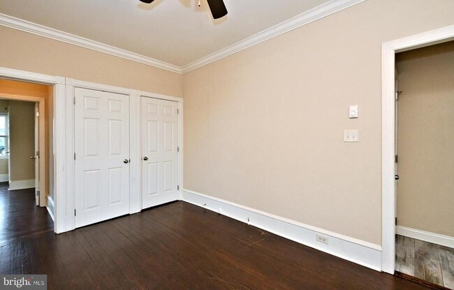 Building Photo - 3232 Ridge Pike