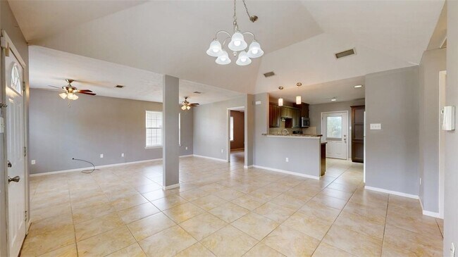 Foto del edificio - 106 Sterling St