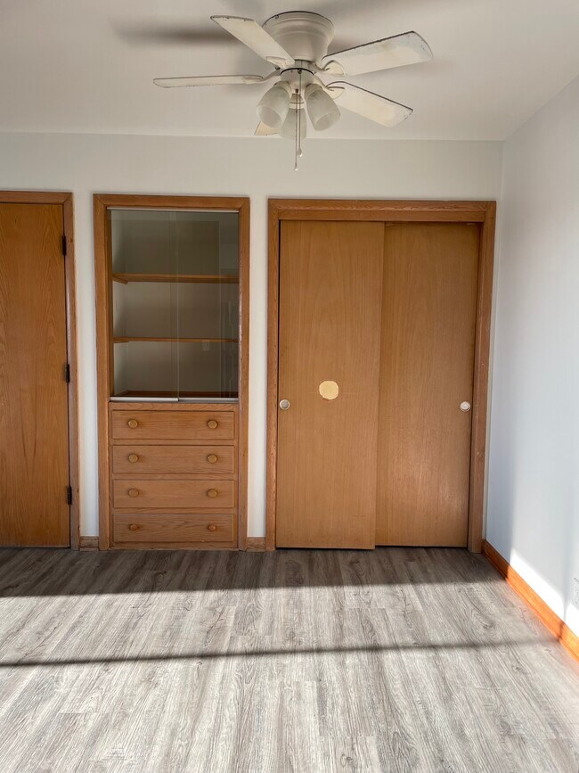 Foto del edificio - 4408 N 92nd St
