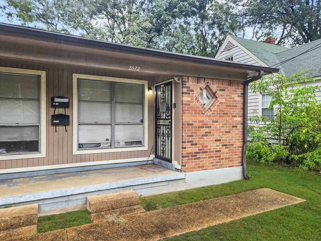 Foto principal - 3570 Carnes Ave