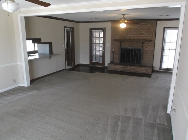 Building Photo - 3610 Nutmeg Drive - Columbus, GA
