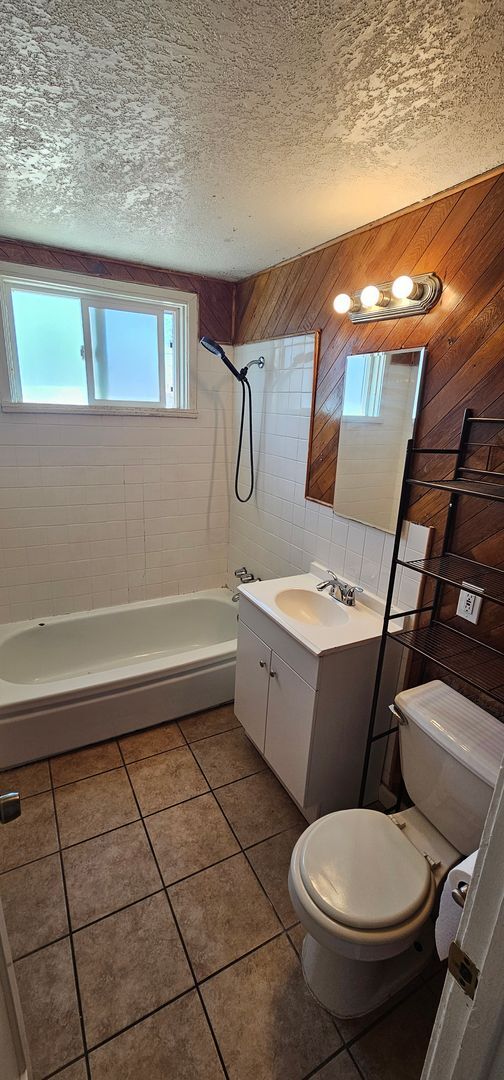 Foto del edificio - Charming & Cozy 3-Bedroom Home for Rent