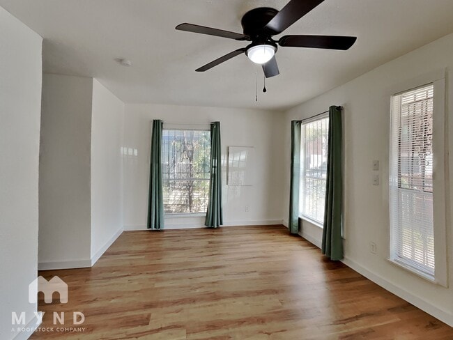 Foto del edificio - 3912 Atlanta St