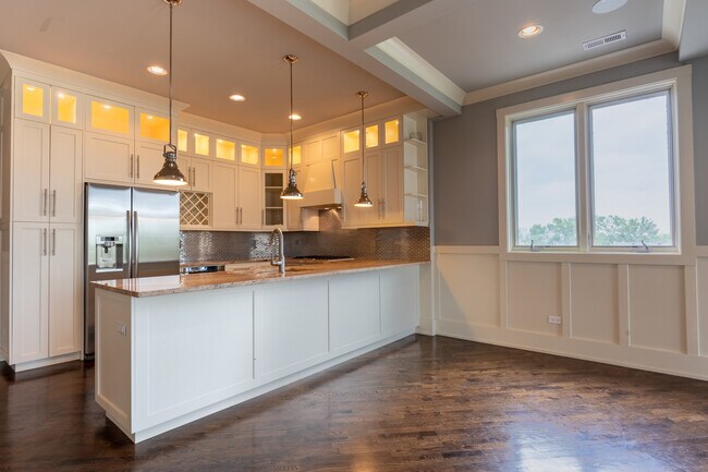 Foto del edificio - 4029 S Ellis Ave