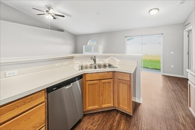 Foto del edificio - 153 Timbercreek Pines Cir