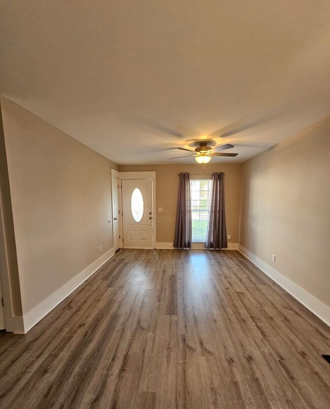 Foto del edificio - Beautiful updated 1 bedroom 1 bath in Conway