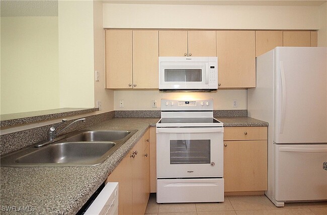 Building Photo - 1160 Reserve Way