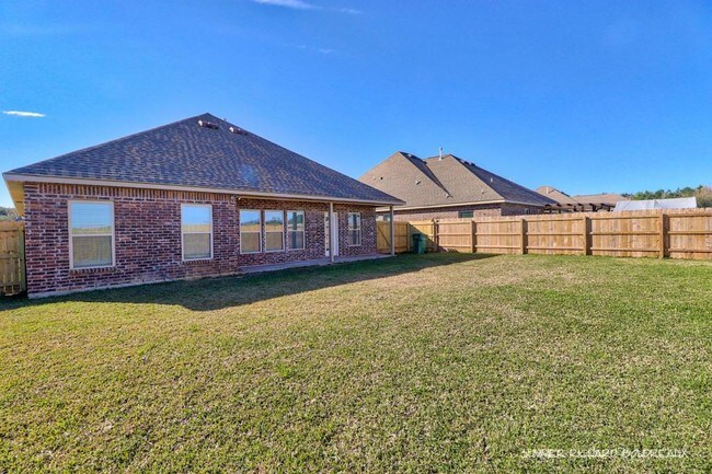 Building Photo - 4832 Alister Court