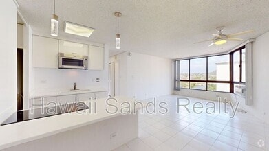Building Photo - 320 Liliuokalani St