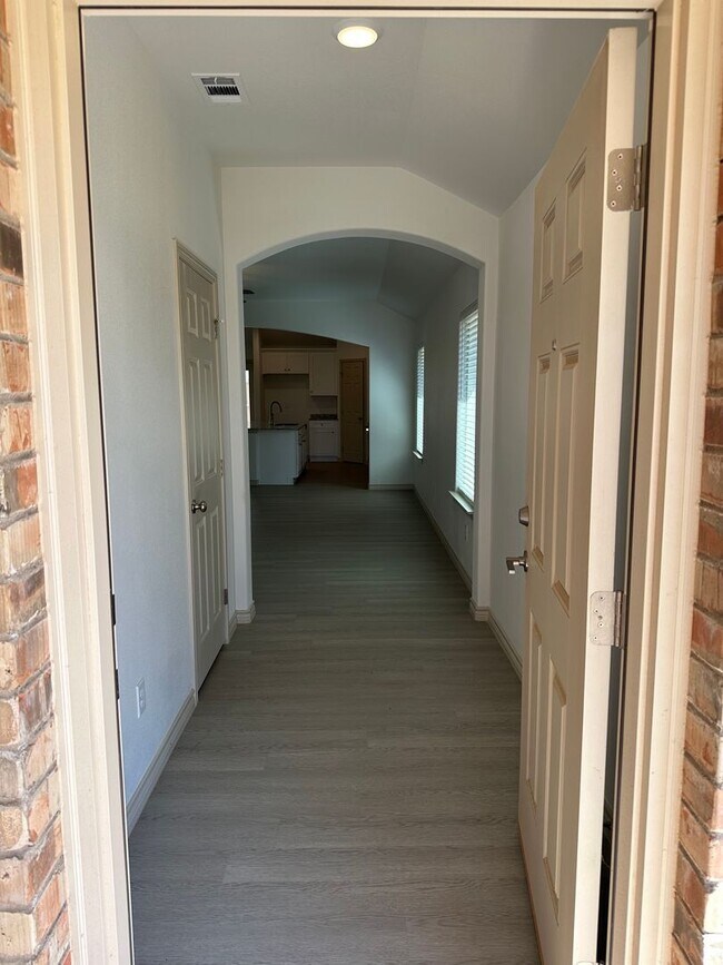 Building Photo - Live the West Texas Dream for $2,499/Month