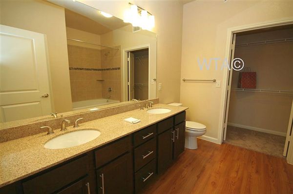 Building Photo - 11301 Farrah Ln